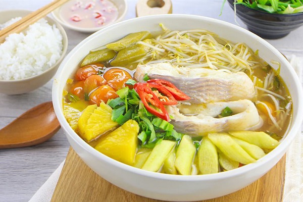 Vietnamese Sweet and Sour Soup (Canh Chua) Vietnamese Sweet and Sour Soup (Canh Chua)